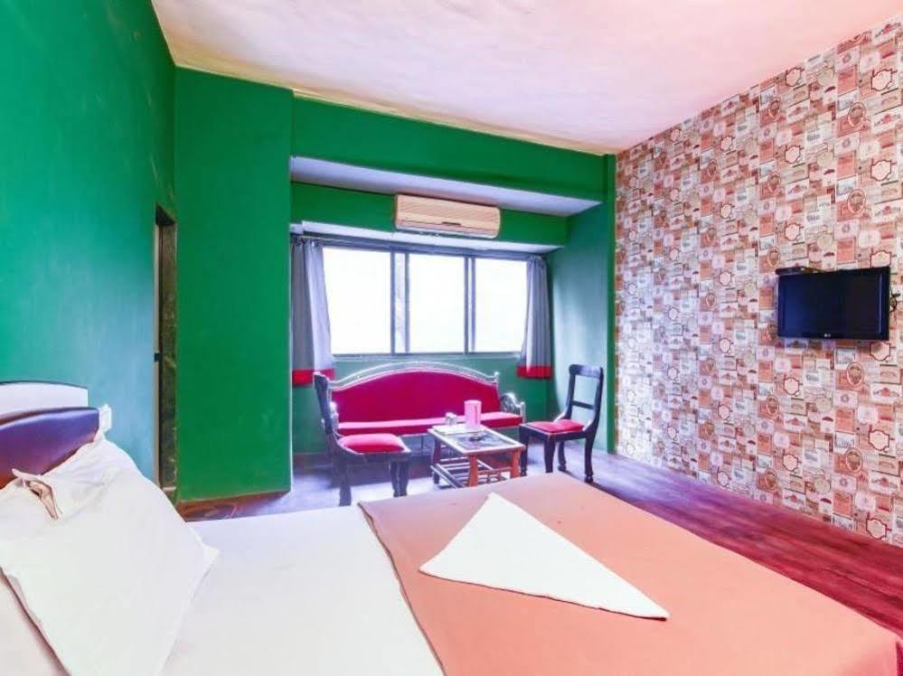 Hotel Evergreen Bombaj Zewnętrze zdjęcie